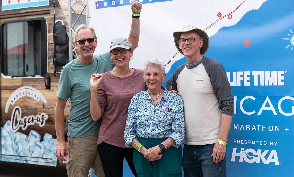 Cụ bà 90 tuổi lập kỷ lục chạy bán marathon