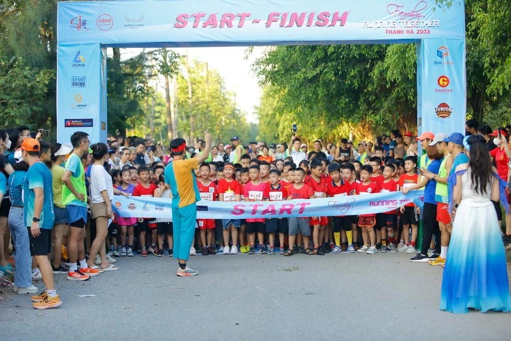 Vui cùng “Family Running Together 2023 – Thanh Hà Marathon”