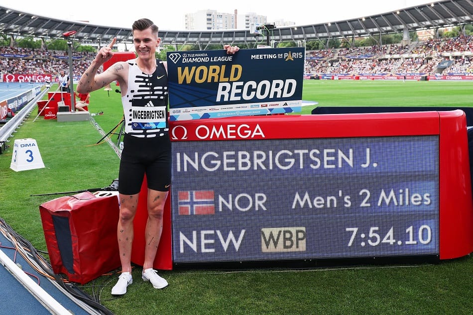Jakob Ingebrigtsen phá kỷ lục 2 dặm của nam