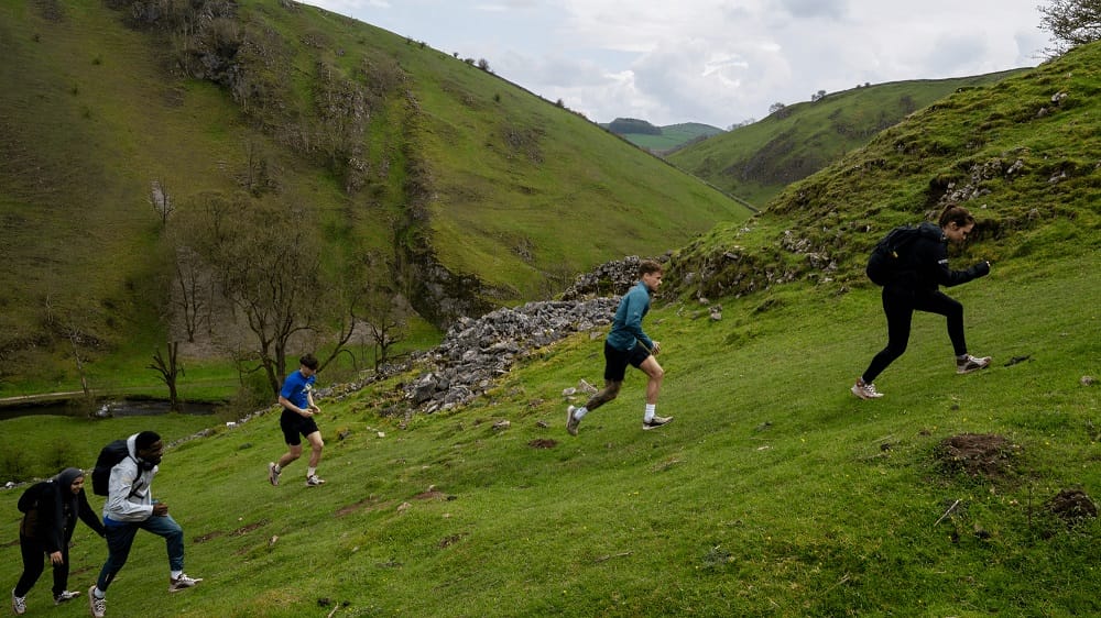 Chuyện một người tù giúp người trẻ tìm lối đi mới qua chạy địa hình