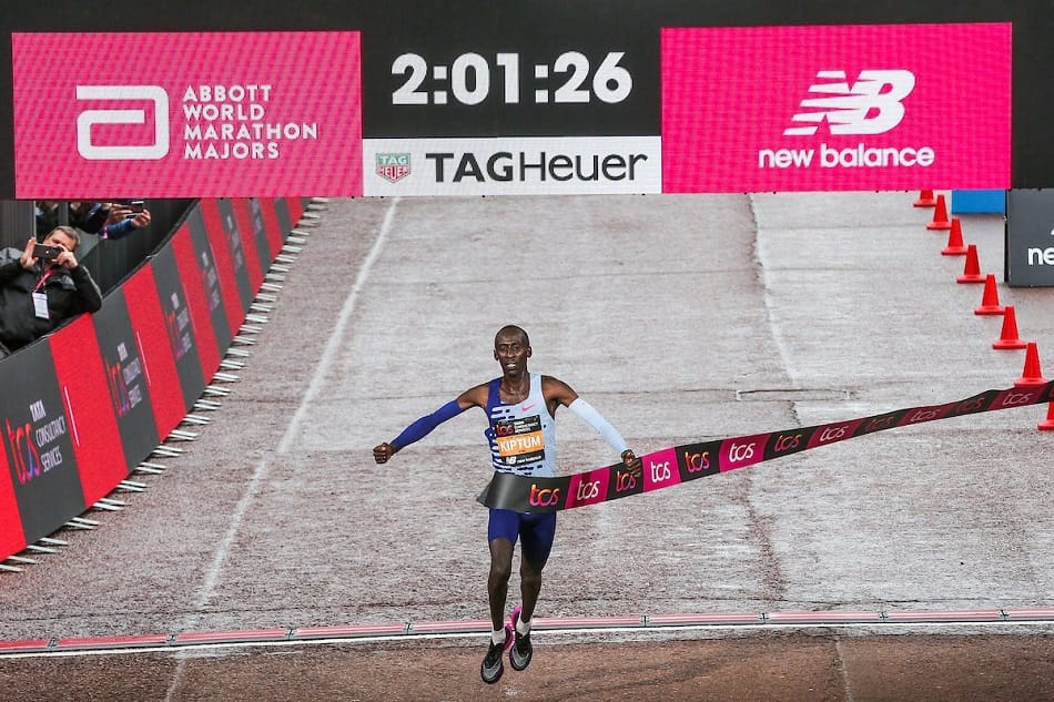 Kipchoge: “Kevin Kiptum sẽ phá kỷ lục thế giới”