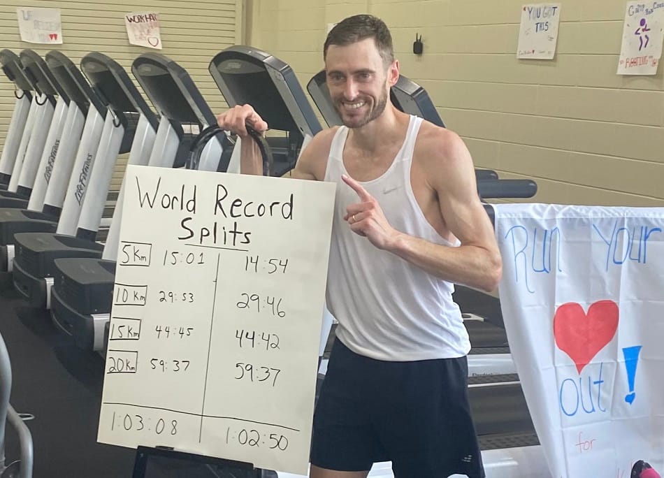 Jarrett Leblanc lập kỷ lục thế giới chạy bán marathon trên máy chạy bộ