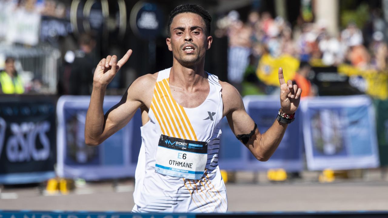 Othmane El Goumri và Betsy Saina vô địch Sydney Marathon 2023