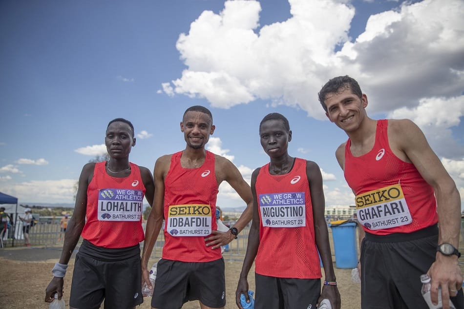 ASICS tài trợ chính thức cho đội tuyển điền kinh tị nạn thế giới