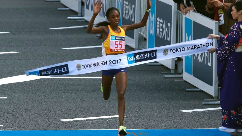 Nhà vô địch nữ Tokyo Marathon 2017 bị cấm thi đấu 8 năm vì doping