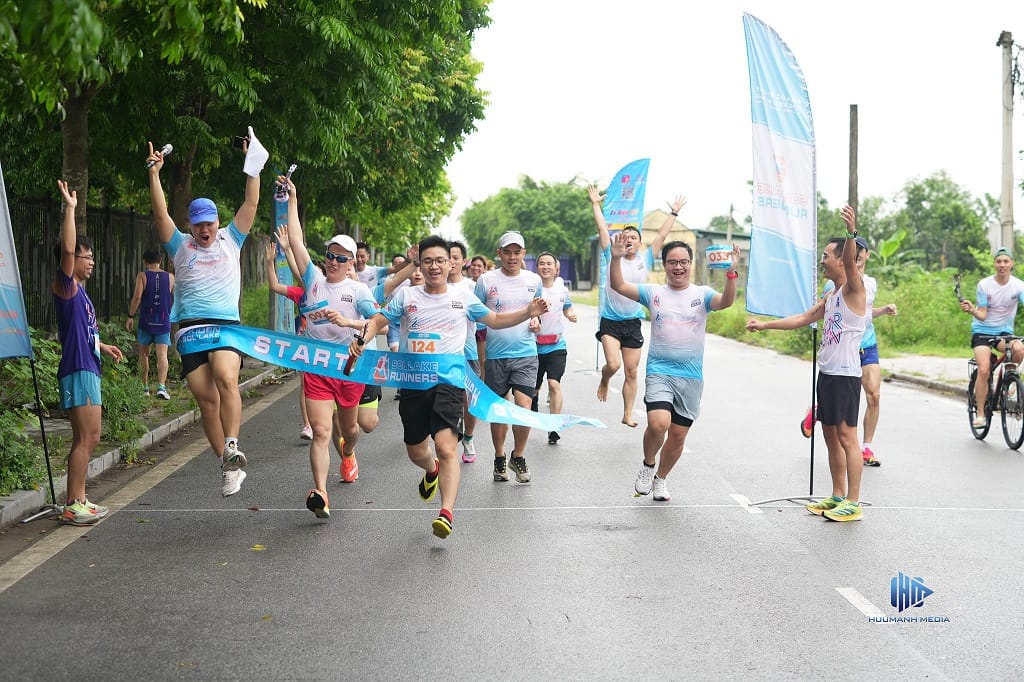 VnRun đồng hành với giải Ekiden Sol Lake Runners