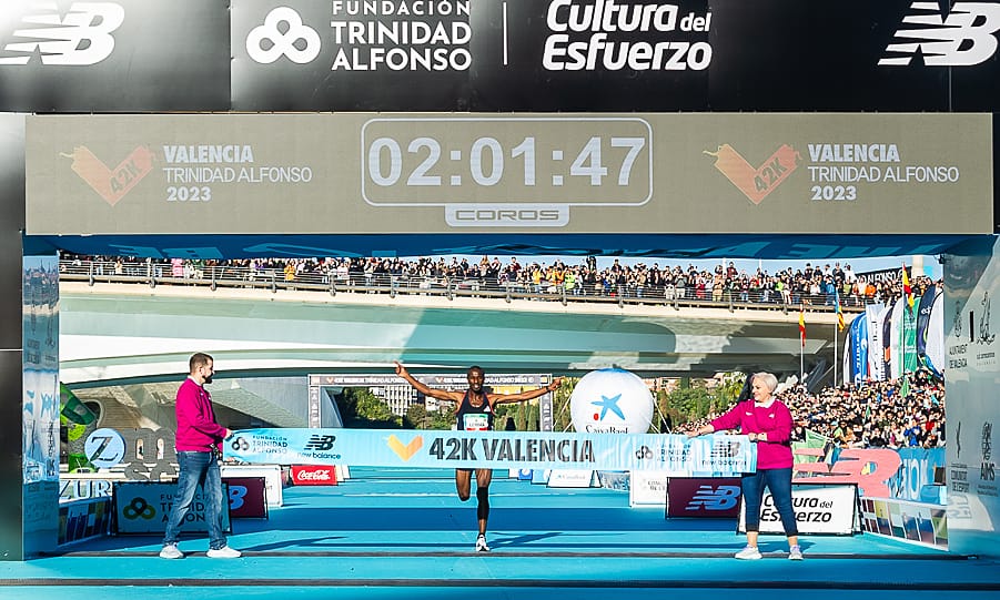 10 giải marathon dễ có PR nhất