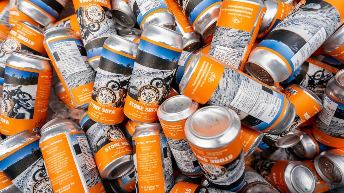 Giải marathon đầu tiên có trạm tiếp bia trên đường chạy