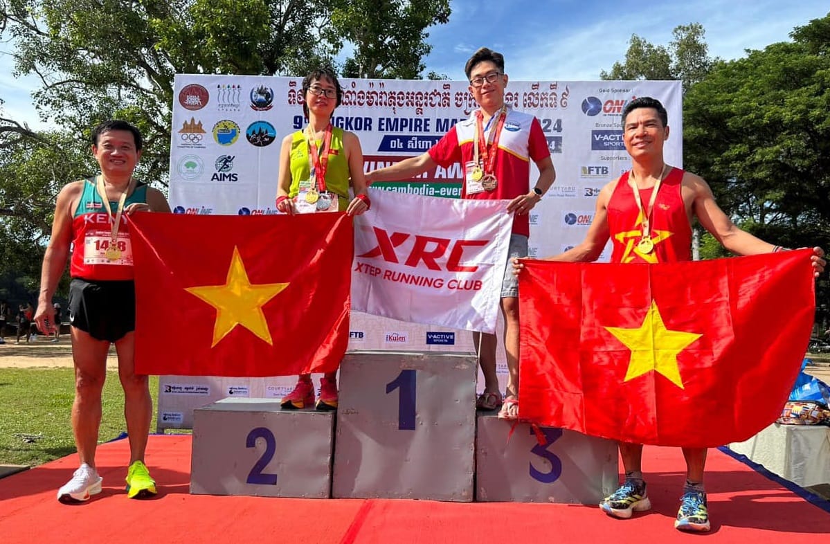 Các chân chạy Việt Nam thi đấu xuất sắc tại giải Angkor Empire Marathon 2024