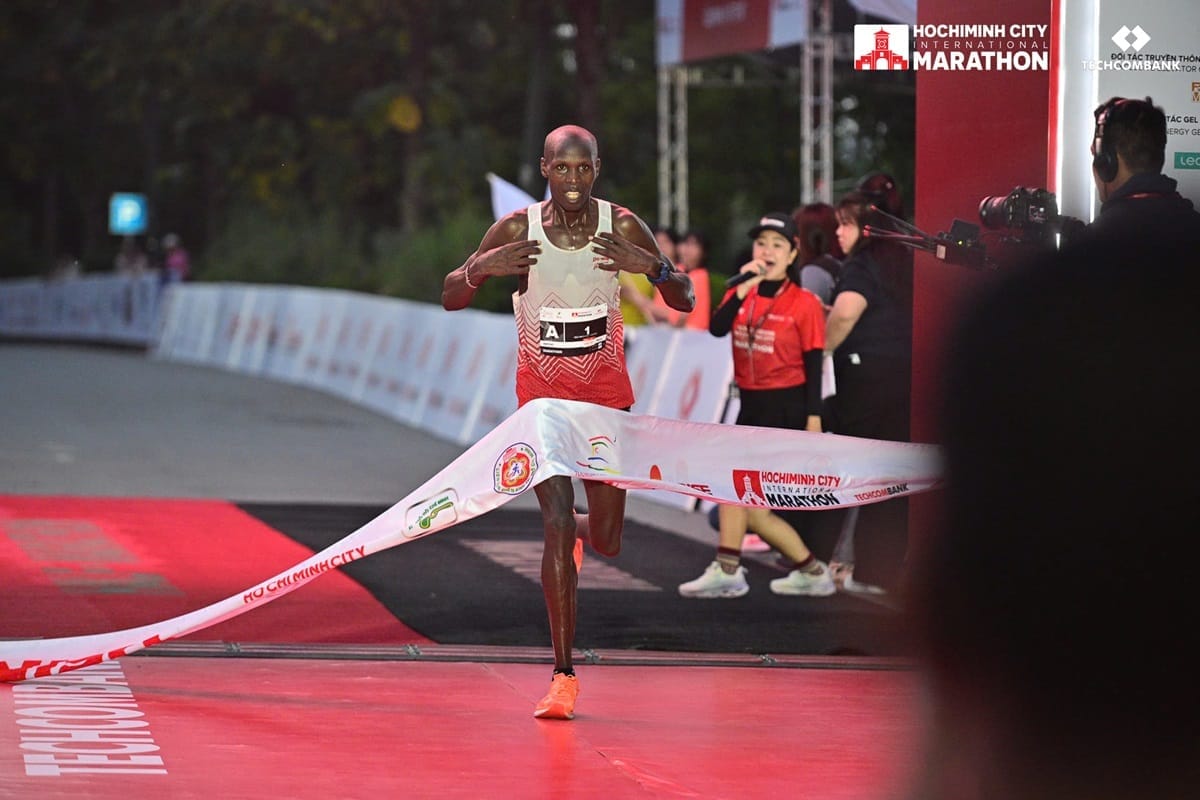 Techcombank Ho Chi Minh City International Marathon 2024 – Edwin Kiptoo lại vô địch