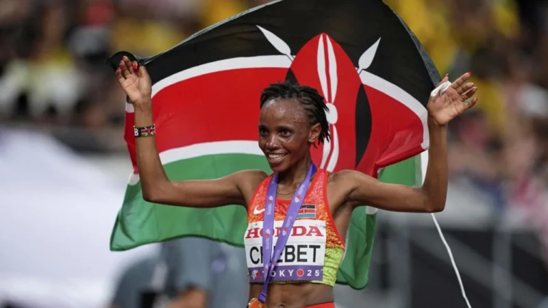 Beatrice Chebet lần đầu giành HCV thế giới